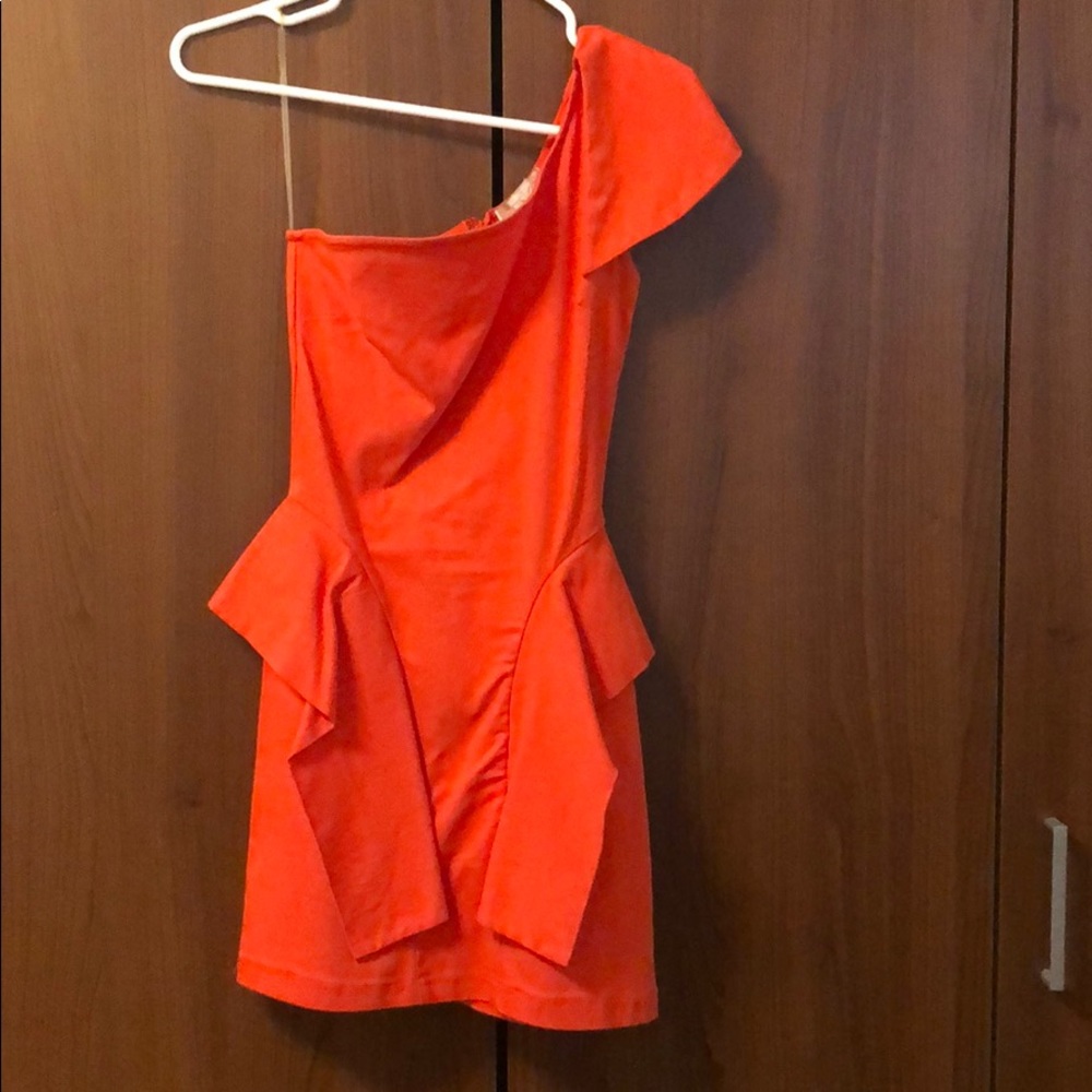 TOSKA | off the shoulder dress